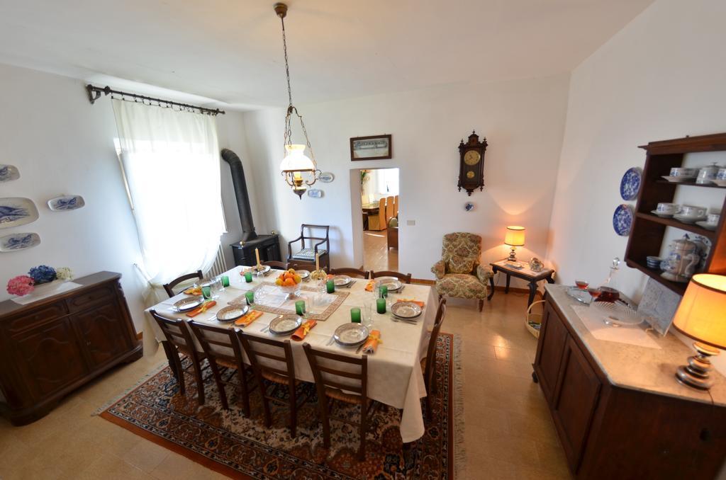 Villa Buonaparte San Miniato Zimmer foto