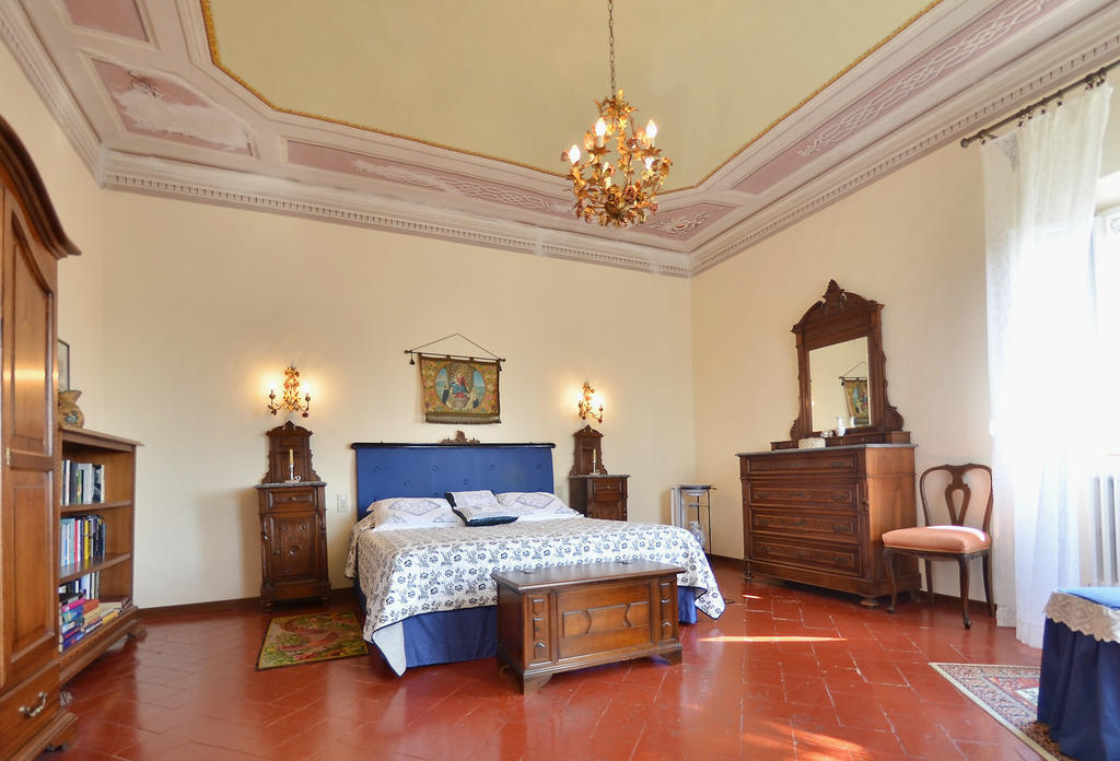 Villa Buonaparte San Miniato Zimmer foto
