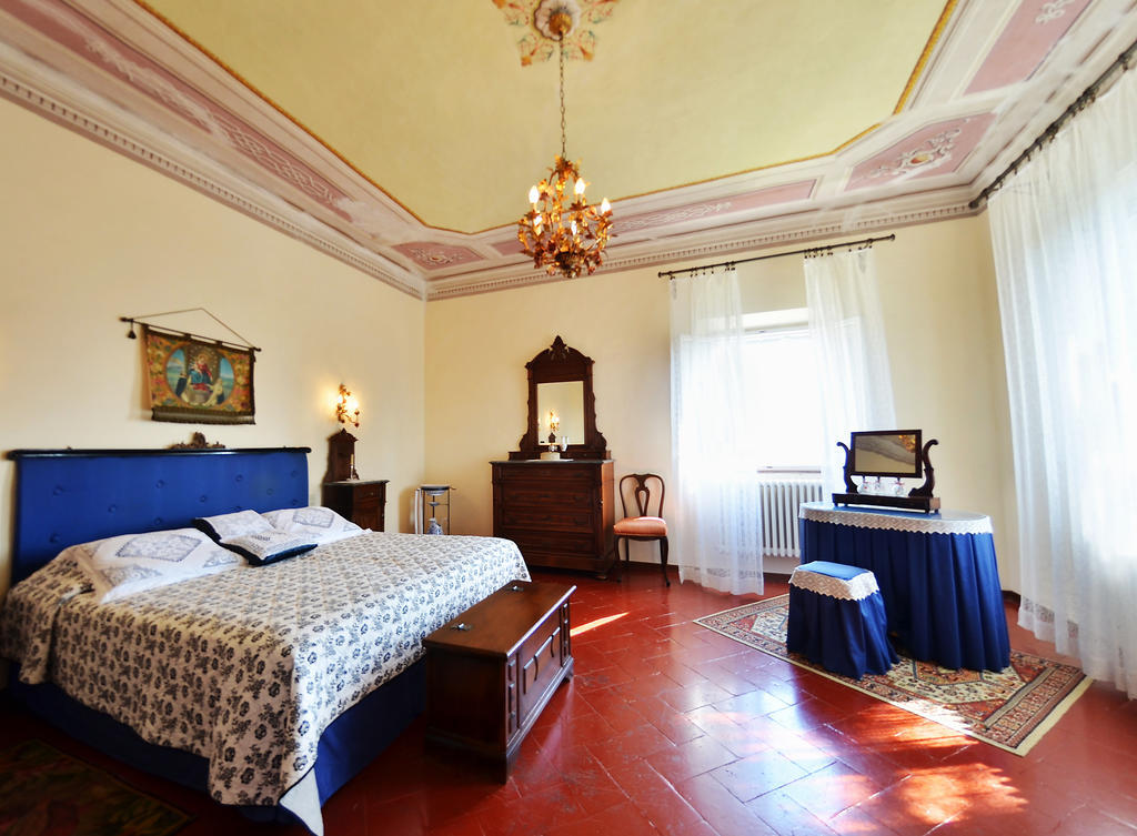 Villa Buonaparte San Miniato Zimmer foto