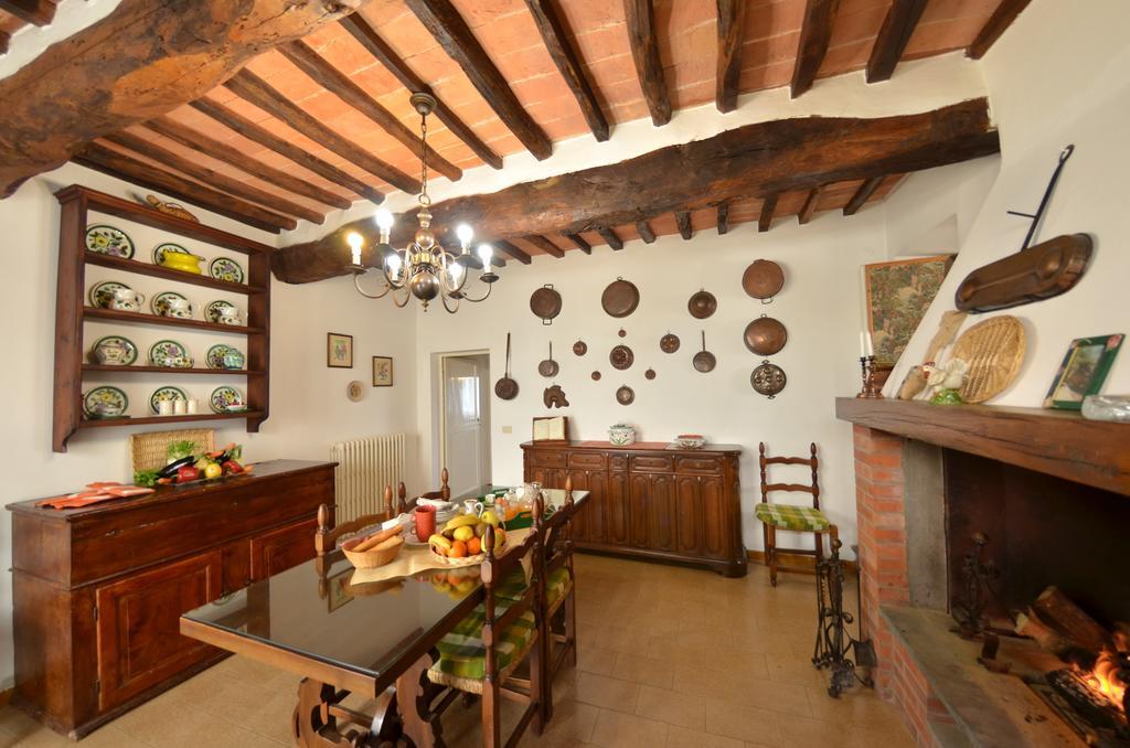 Villa Buonaparte San Miniato Zimmer foto